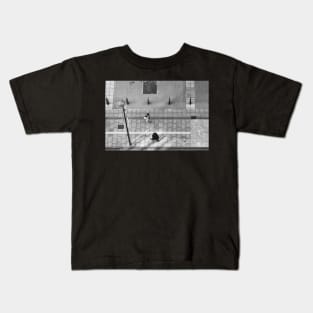 In the Cycle Lane - Mono Kids T-Shirt